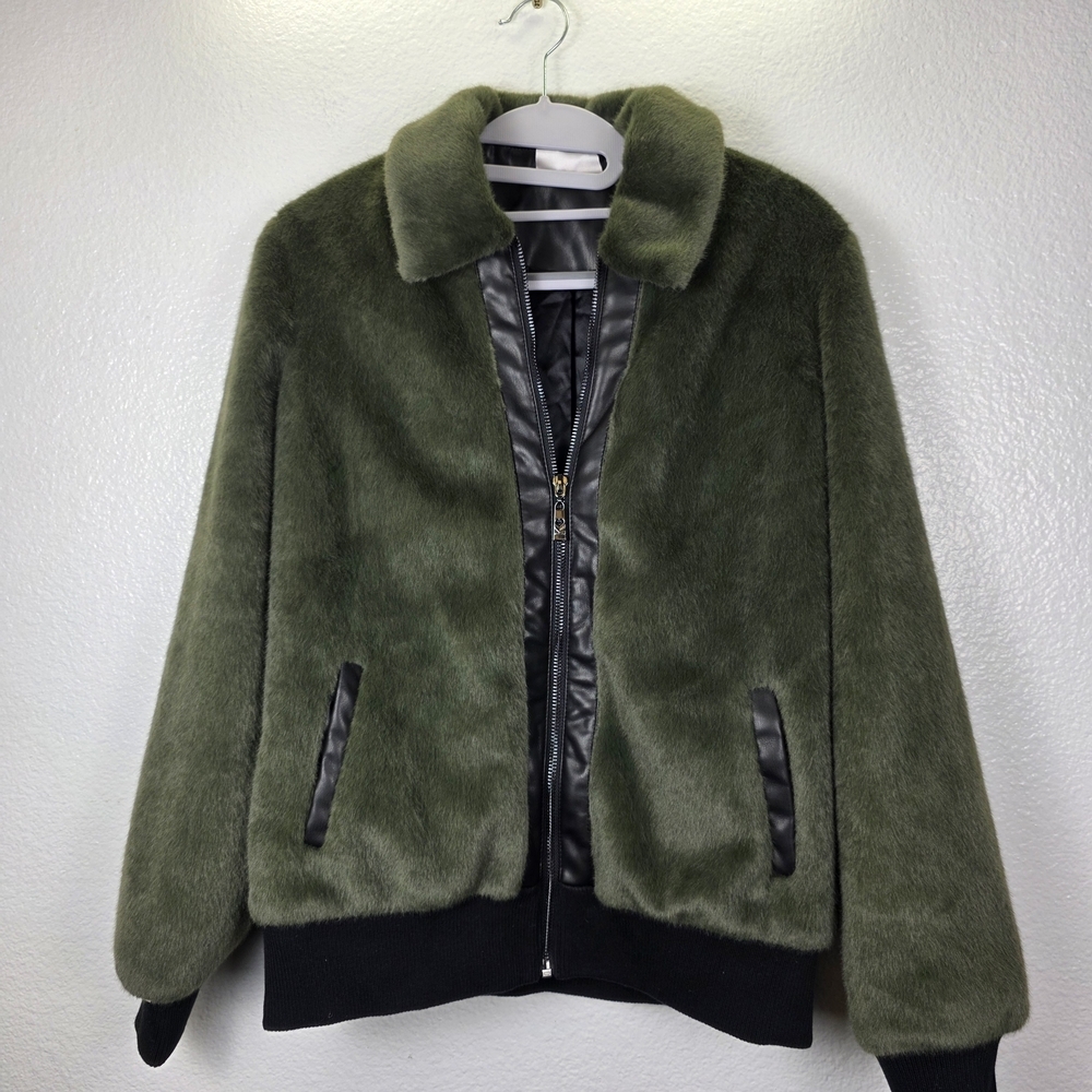 Belle by Kim Gravel Women's Jacket  Faux Fur‎ Zip Bomber w Green Sz XXS